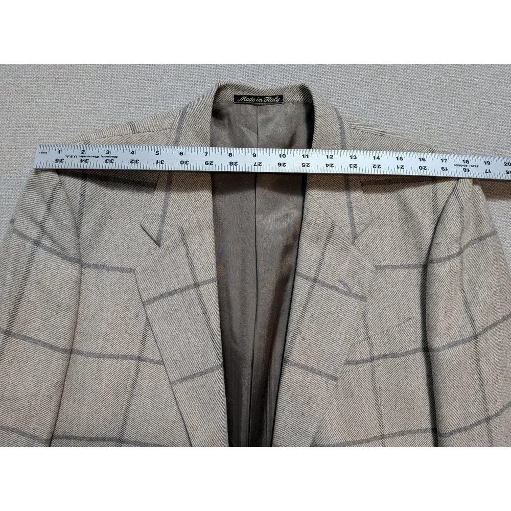 Valentino Uomo discover refined